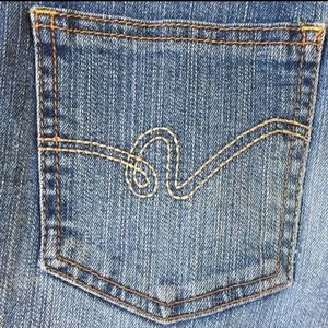 Aeropostale blue jeans